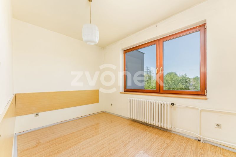 Prodej řadového rodinného domu se zahradou a garáží ve Valašských Kloboukách