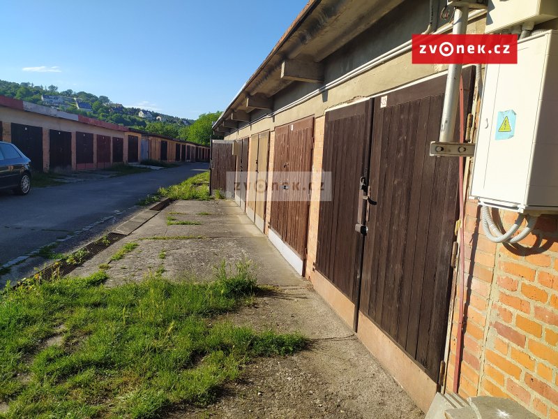 Pronájem garáže Zlín- Burešov