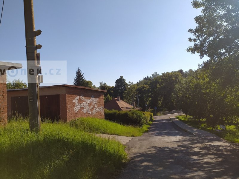 Pronájem garáže Zlín- Burešov