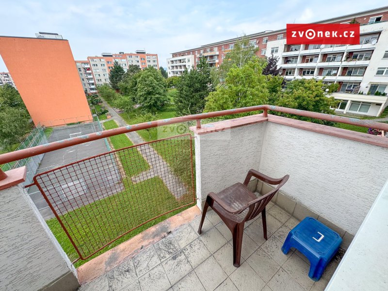 1+1 Zlín - Podlesí, balkon, od 15.9.2024