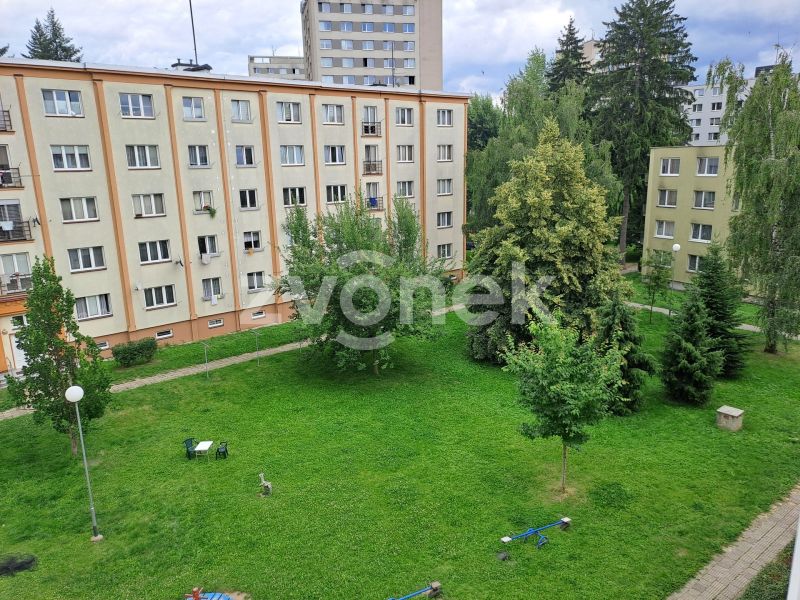 Pronájem bytu 2+1 53 m², Padělky - Zlín