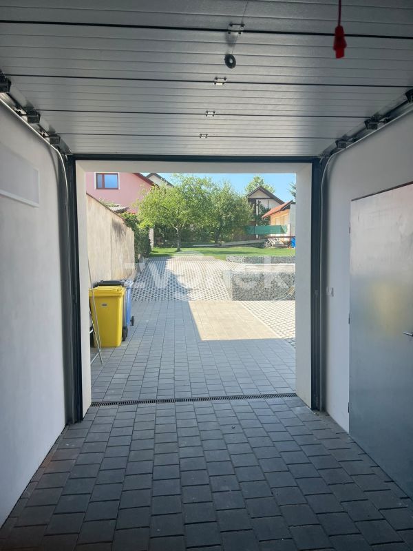 Nájem bytu 4kk, 100m2, Racková