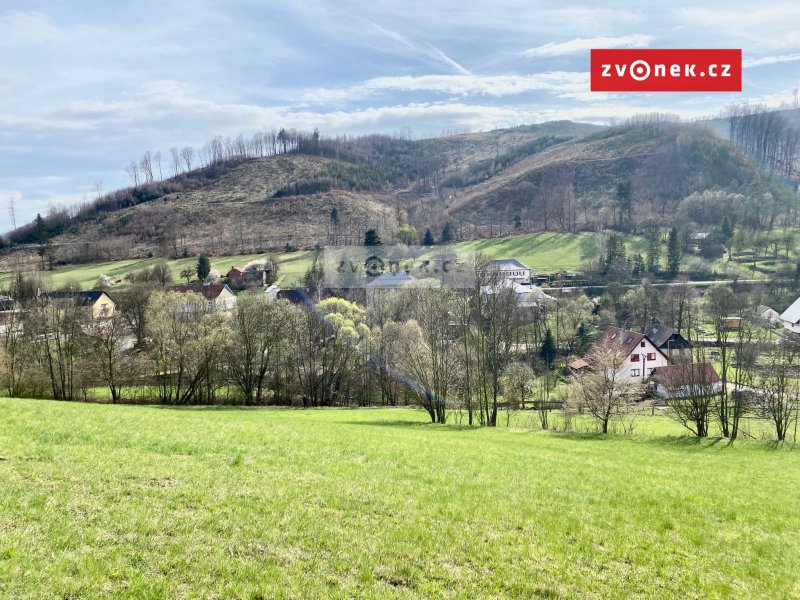 Stavební pozemek Rajnochovice vč. stav.povolení