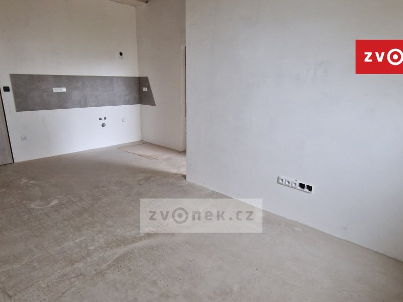 Přízemí - nebytový prostor 50 - 120m2 ve Veselí nad Moravou