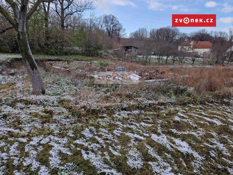 Prodej pozemku ve Velké nad Veličkou.