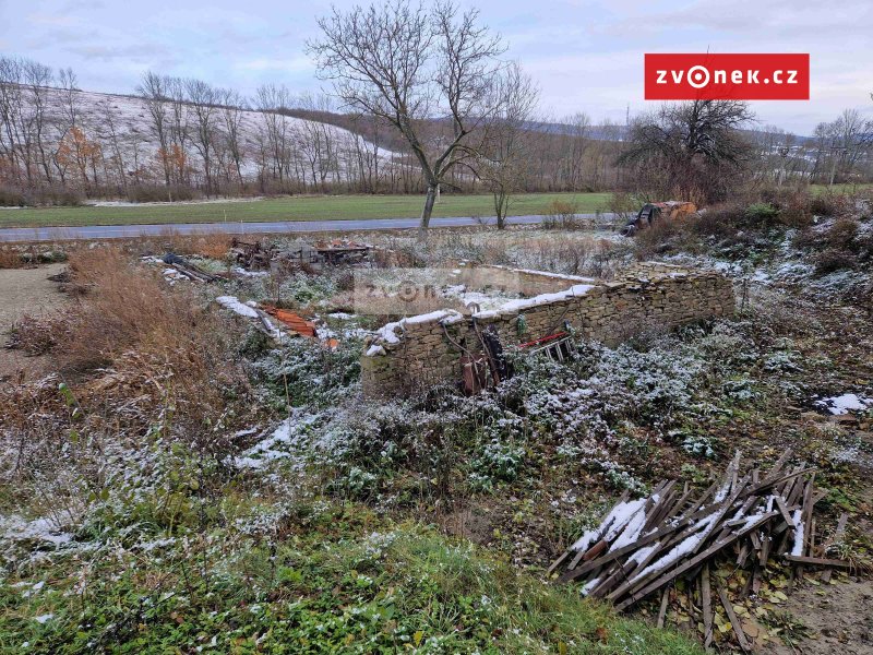 Prodej pozemku ve Velké nad Veličkou.