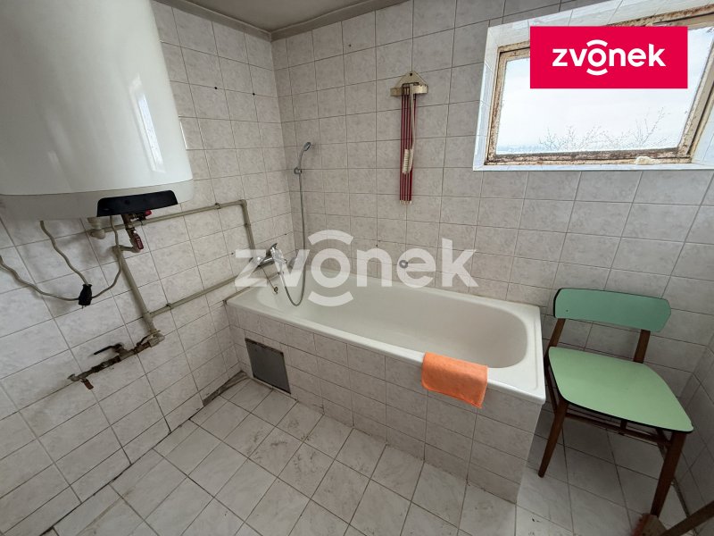Menší RD Přílepy u Holešova s hezkým pozemkem, pěkné a klidné prostředí