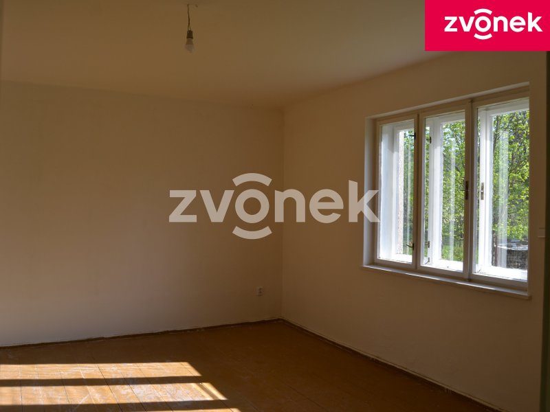 Rodinný dům se zahradou v Pržně
