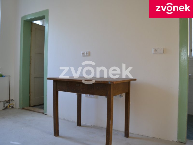 Rodinný dům se zahradou v Pržně