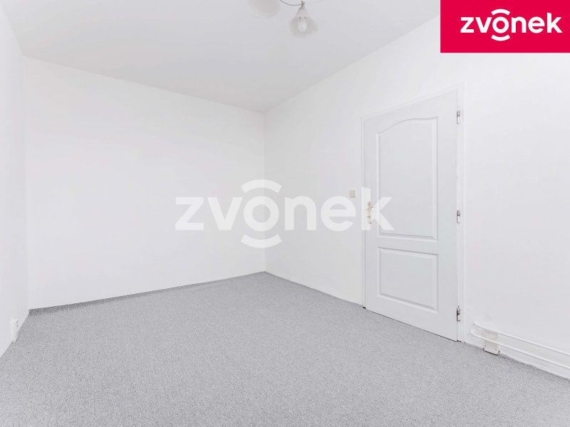Byt 4+1 po rekonstrukci, Zlín - Budovatelská