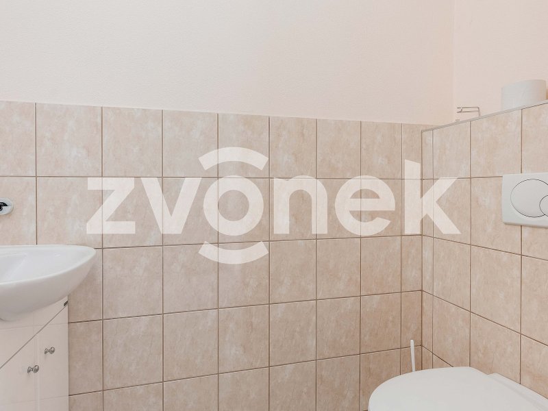 Vila k bydlení a podnikání ve středu Zlína
