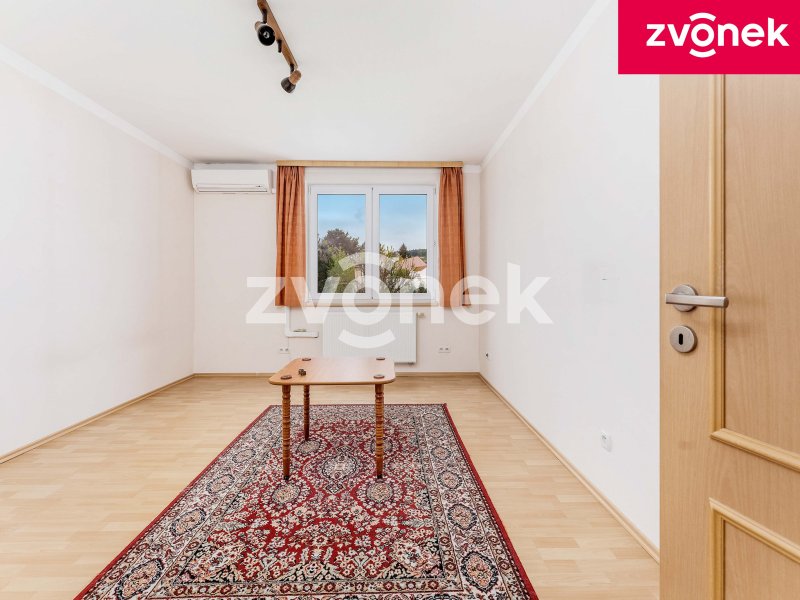 Vila k bydlení a podnikání ve středu Zlína