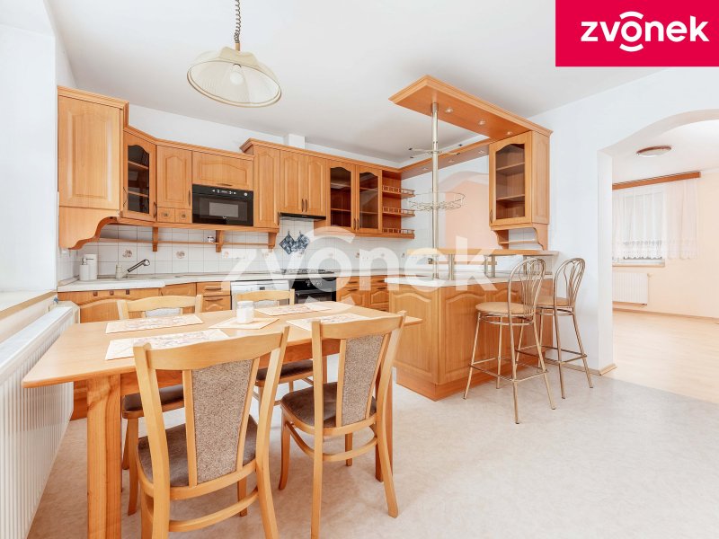 Vila k bydlení a podnikání ve středu Zlína