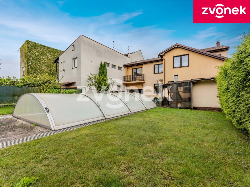 Vila k bydlení a podnikání ve středu Zlína