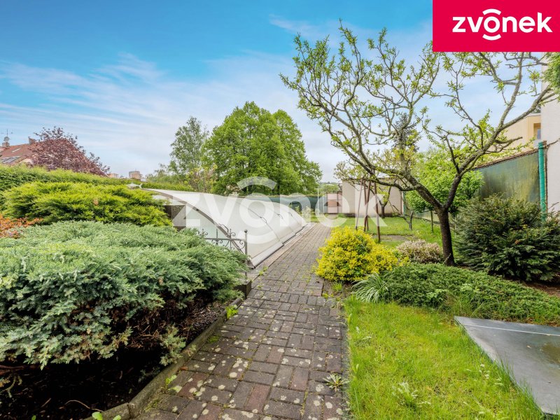 Vila k bydlení a podnikání ve středu Zlína