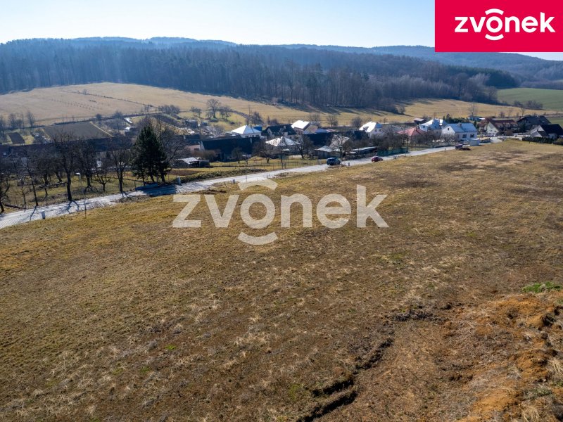 Stavební pozemek, zasíťovaný, Racková u Zlína
