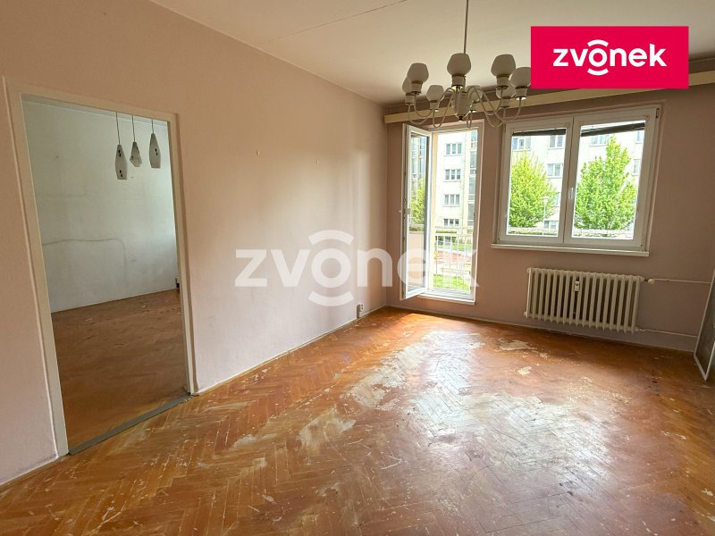 3+1 Malenovice s balkónem, příjemné bydlení v pěkném prostředí