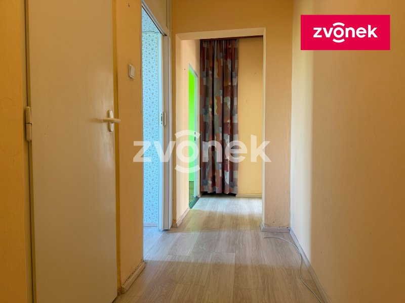 3+1 Malenovice s balkónem, příjemné bydlení v pěkném prostředí