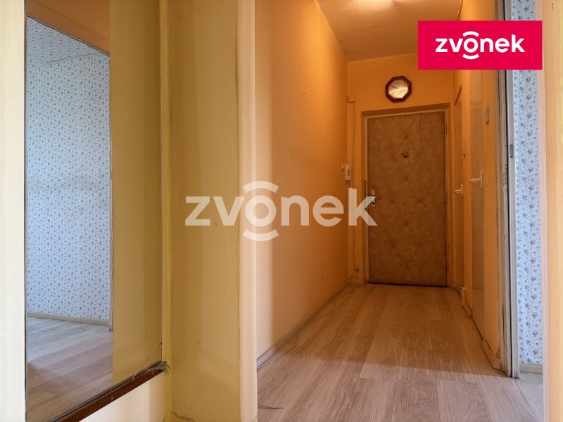3+1 Malenovice s balkónem, příjemné bydlení v pěkném prostředí