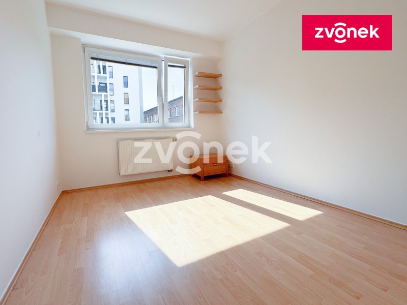 2+kk Zlín - Kúty, terasa, garážové stání, ihned