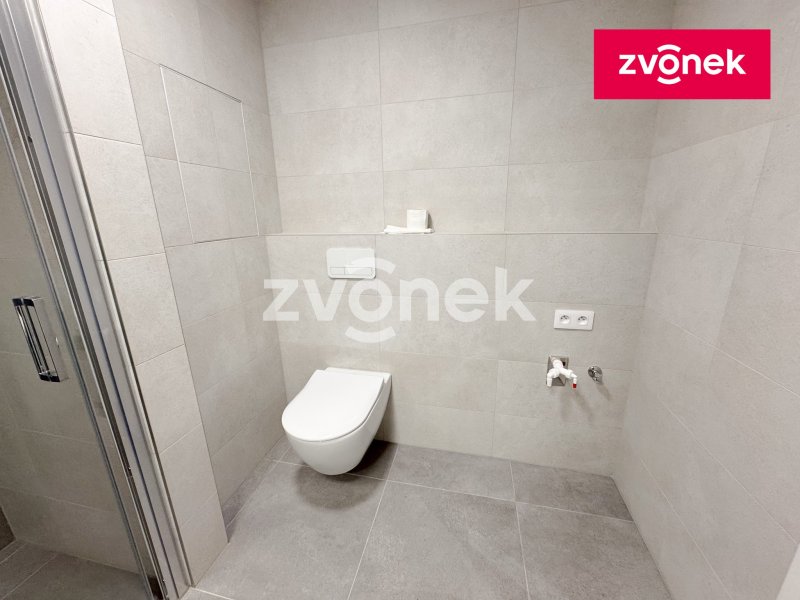 2+kk Zlín - Tyršovo nábřeží, garážové stání