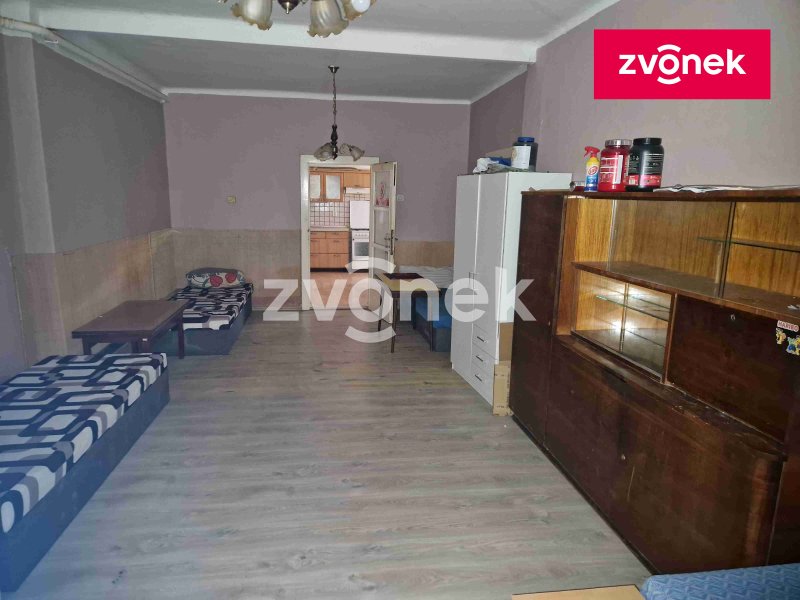 Prodej domu 6+2 v Uh. Ostrohu.