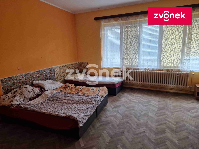 Prodej domu 6+2 v Uh. Ostrohu.