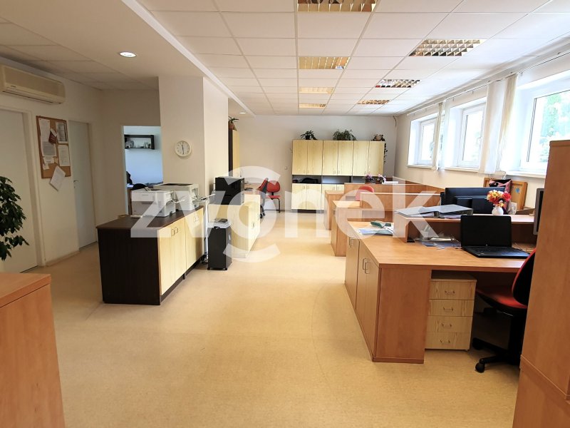Pronájem kancelářských prostor ve Zlíně, 101 m2