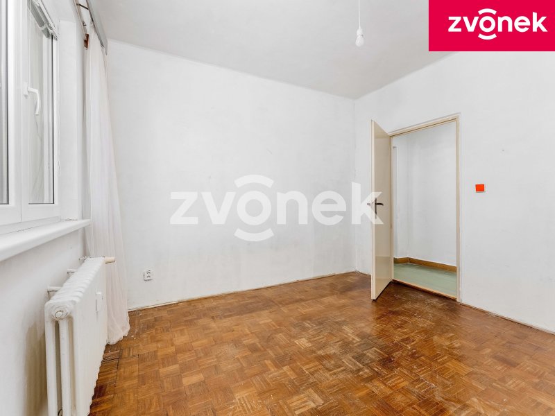 Prostorný byt s balkonem 3+1, Zlín - Malenovice, Chelčického