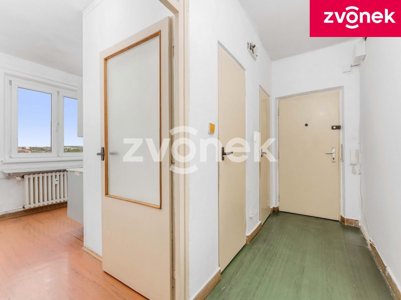 Prostorný byt s balkonem 3+1, Zlín - Malenovice, Chelčického