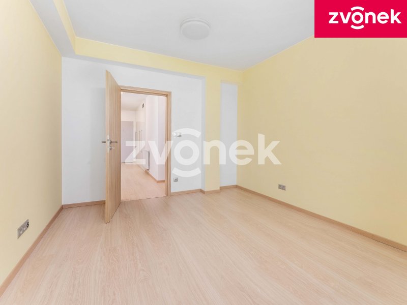 Prodej nadstandardního bytu 4+kk s terasou a parkovacím stáním