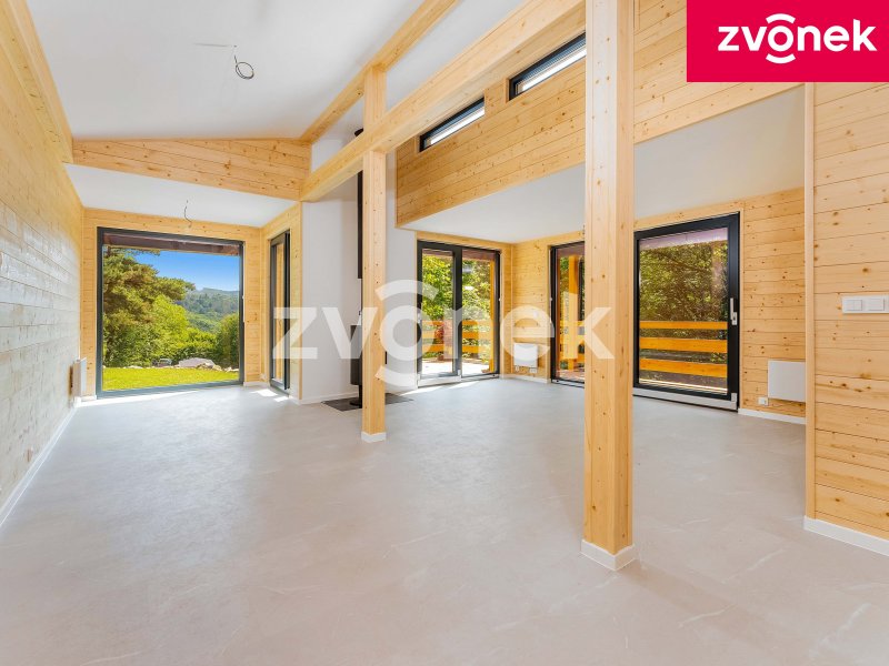 Prodej moderní novostavby dřevostavby v Kašavě