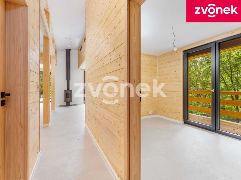Prodej moderní novostavby dřevostavby v Kašavě