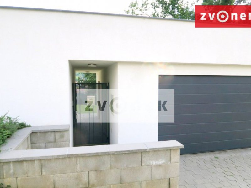 Luxusní vila Zlín - Příluky, velká zahrada, garáž
