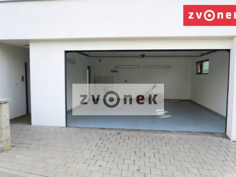 Luxusní vila Zlín - Příluky, velká zahrada, garáž