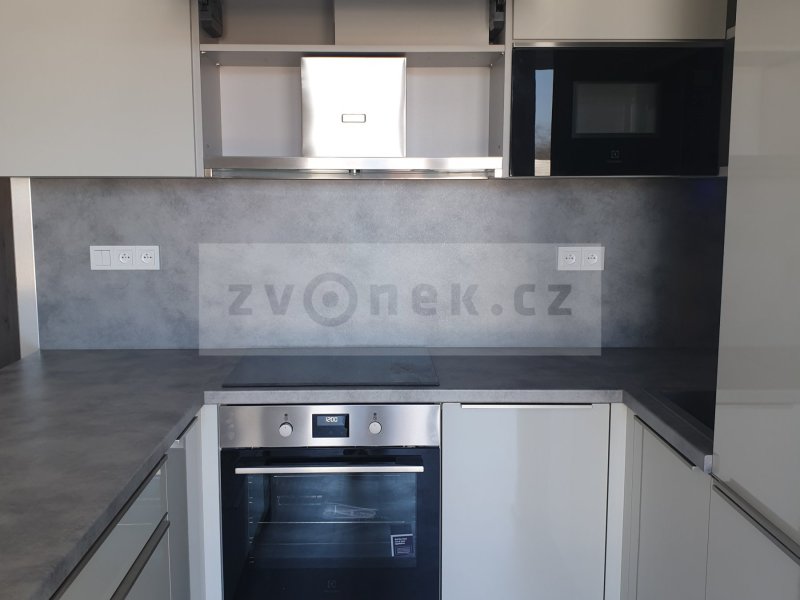 Nový byt 2+kk Olomouc, E.Hamburgera, s balkonem a garážovým stáním, od 1.8.2025