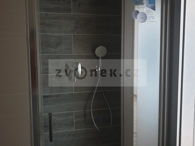 Nový byt 2+kk Olomouc, E.Hamburgera, s balkonem a garážovým stáním, od 1.8.2025