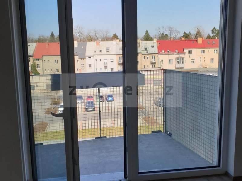 Nový byt 2+kk Olomouc, E.Hamburgera, s balkonem a garážovým stáním, od 1.8.2025