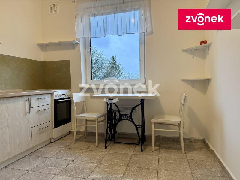 Pronájem bytu 1+1 40 m², Zlín - Kudlov