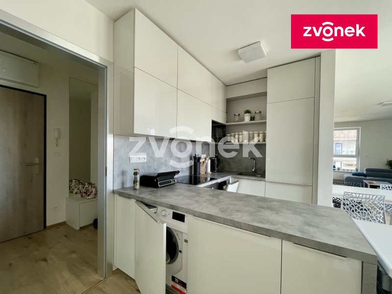 Nový byt 2+kk Olomouc, E.Hamburgera, s balkonem a garážovým stáním, od 1.8.2025