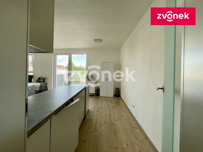 Nový byt 2+kk Olomouc, E.Hamburgera, s balkonem a garážovým stáním, od 1.8.2025