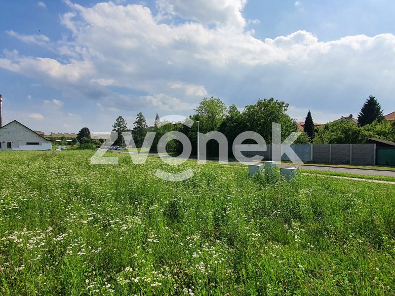 Prodej stavebního pozemku 1053 m2, Hulín