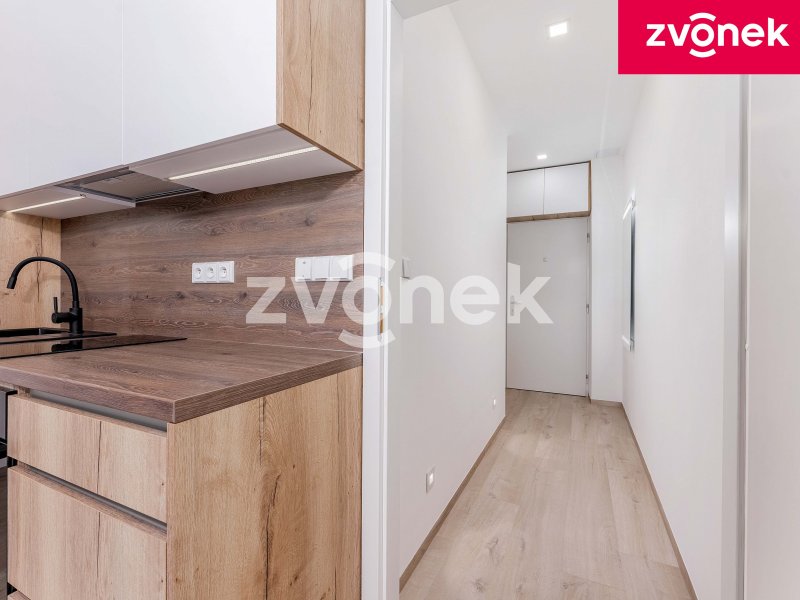 Nadstandardní 1+kk, balkon, TOP nabídka!