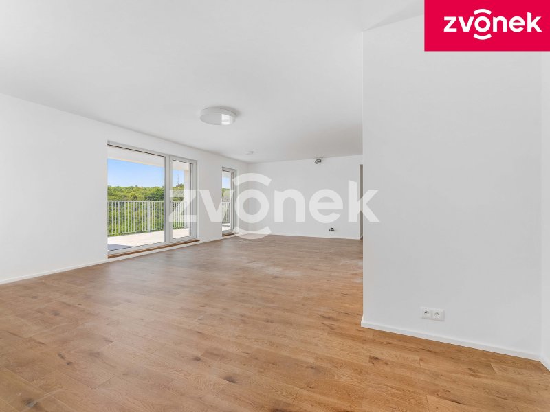 Exkluzivní byt 3+kk s terasou 30 m² a západním výhledem