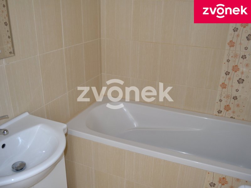Pronájem 2+1 Vsetín - Sychrov