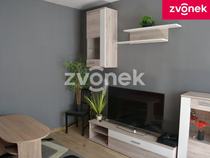Pronájem 2+1 Vsetín - Sychrov