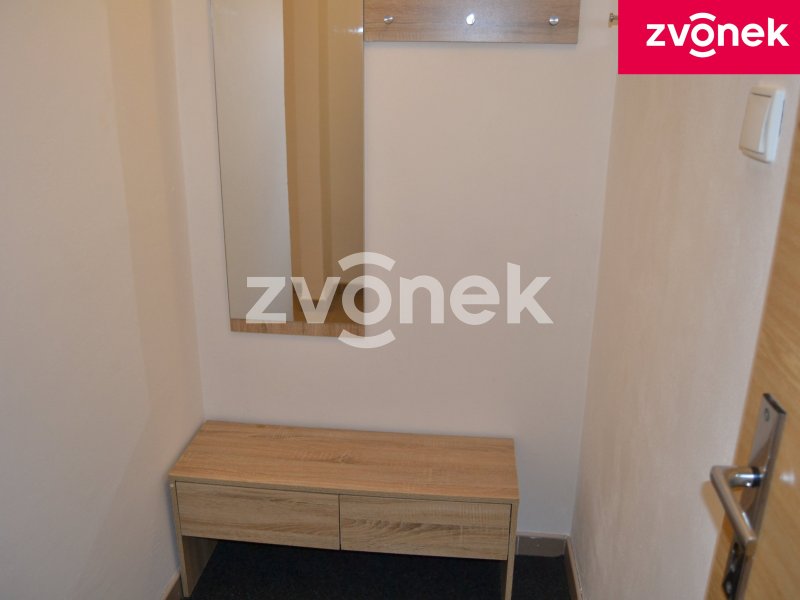 Pronájem 2+1 Vsetín - Sychrov