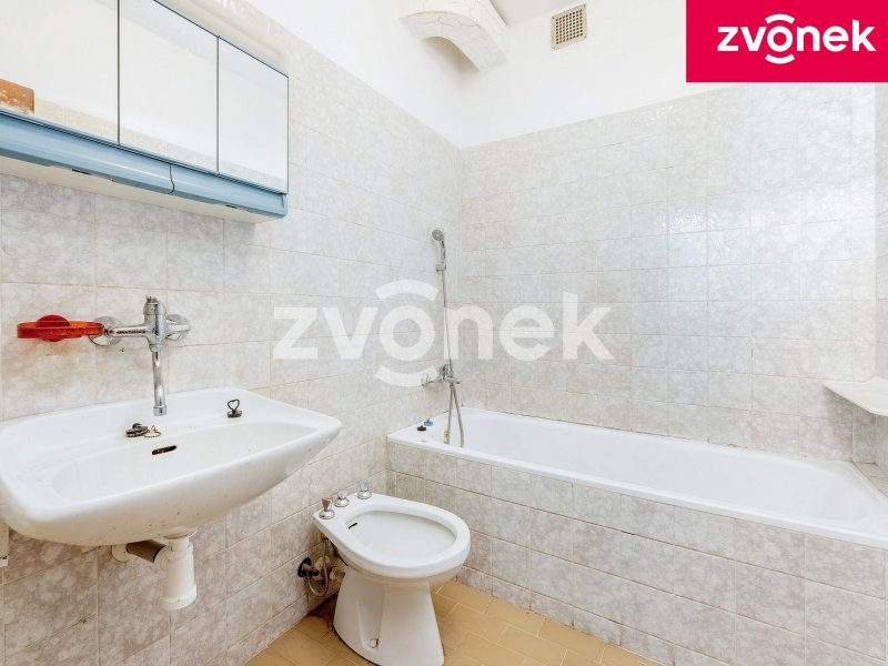 Řadový dům s garáží a výhledem, Zlín - Nad Vývozem