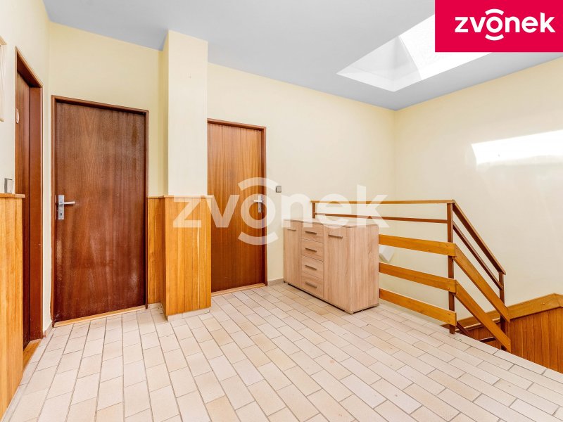 Řadový dům s garáží a výhledem, Zlín - Nad Vývozem