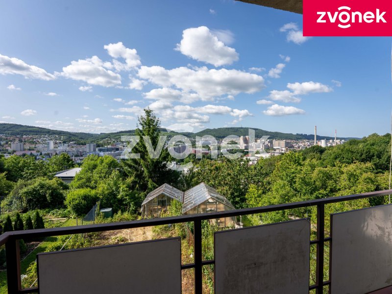 Řadový dům s garáží a výhledem, Zlín - Nad Vývozem
